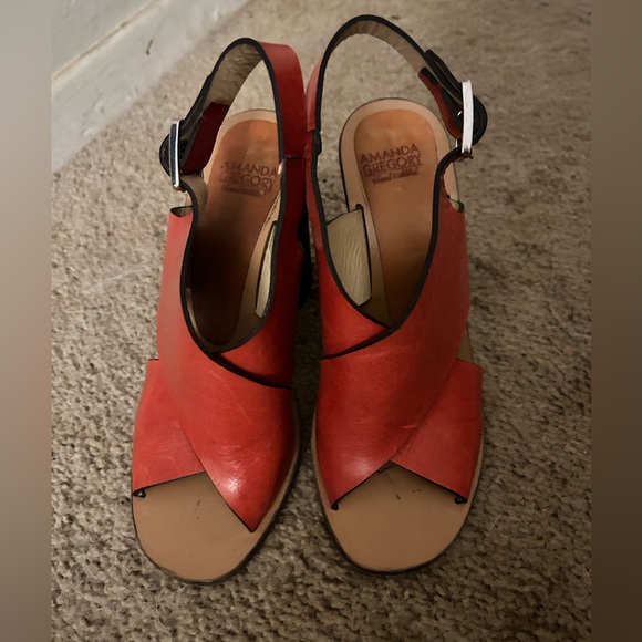 Gorgeous Amanda Gregory red sandals block heels size 5.5 - Picture 6 of 6